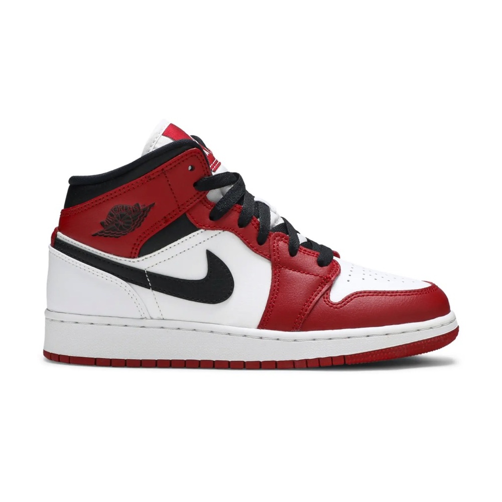 Air Jordan 1 Mid GS 'Chicago'